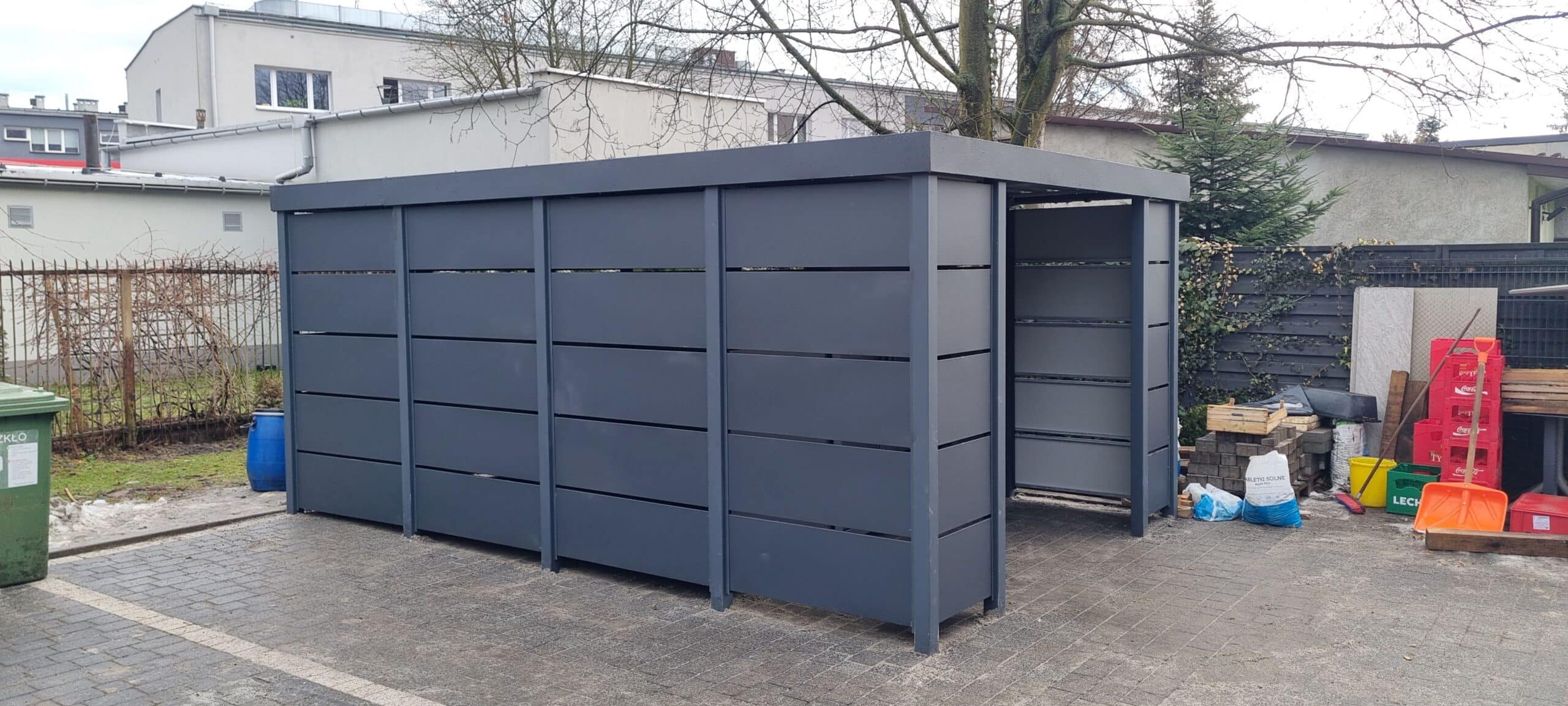 Zabudowa śmietników dla wspólnoty mieszkaniowej w Szczecinie
